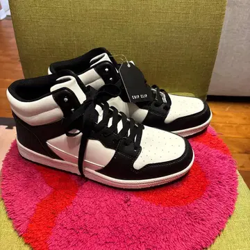 CHIP CLIP 하이컷 스니커즈 화이트/블랙