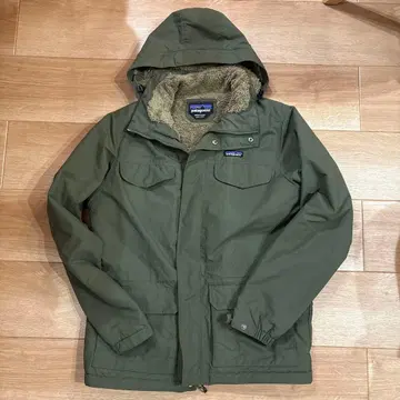 Patagonia 이스마 파카 M 사이즈 올리브