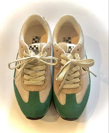 NO NAME 그린/베이지 스니커즈