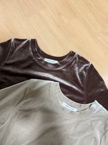 CAPRICIEUX LE'MAGE 벨로아 롱 T 2종 세트