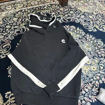 CRONOS 로고 후드티 블랙