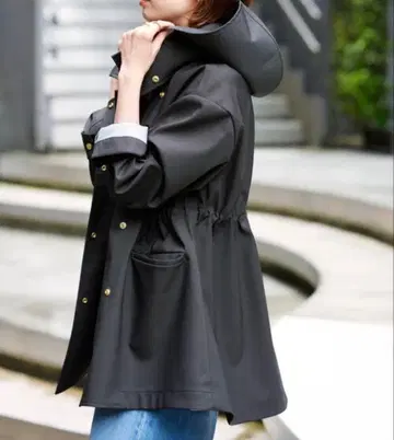 노블 윈드프루프 마운틴 파카 블랙