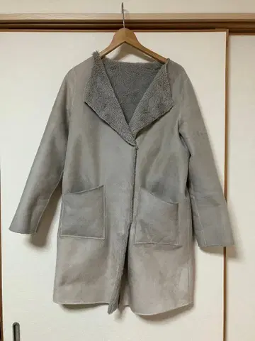 [ 그로브 ] 그레이 롱 코트 리버서블 스웨이드풍 보아 M 사이즈