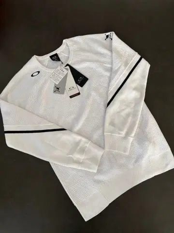 [새상품] 오클리 OAKLEY 스컬 골프 스웨터 골프웨어