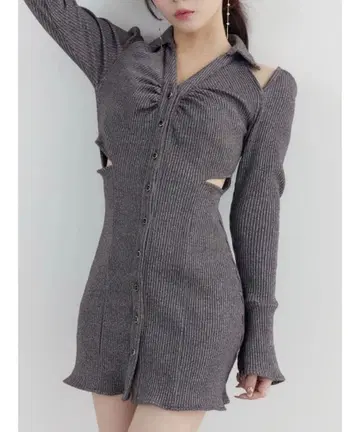 새상품급 EATME 오픈 카라 원피스 그레이