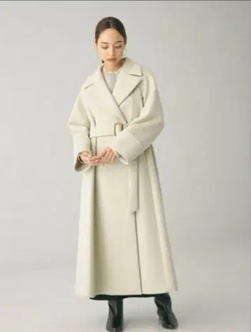 에메르 리파인즈 롱 코트 택 포함 새상품