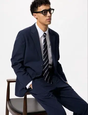 감동 자켓 & 팬츠 네이비 수트 셋업