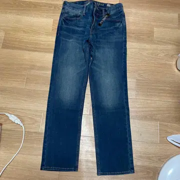 AMERICAN EAGLE 아메리칸 이글 데님 미사용
