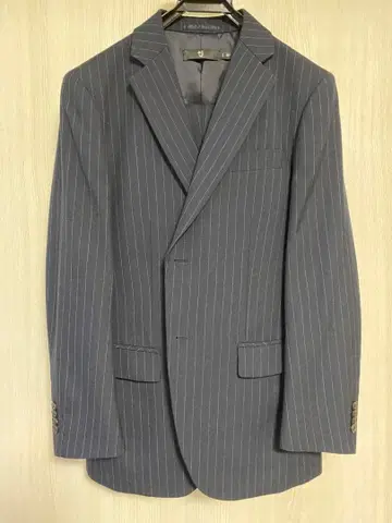 +J UNIQLO JILL Thunder 수트