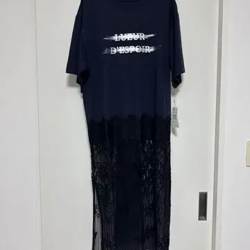 야마다야 RADIATE 호일 로고 프린트 레이스 도킹 원피스