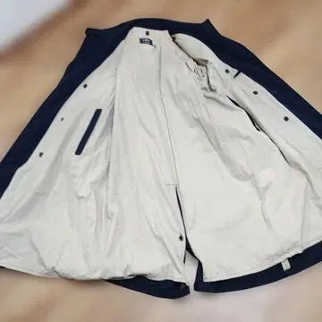 네이비 더블 브레스트 스텐카라 코트