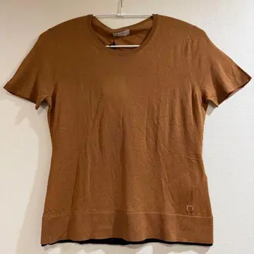 새상품 미사용 페라가모 반팔 니트 L 브라운 버진 울 100%