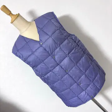 [ 새상품 택 포함 ] TAION 베이직 V넥 버튼 이너 다운 베스트