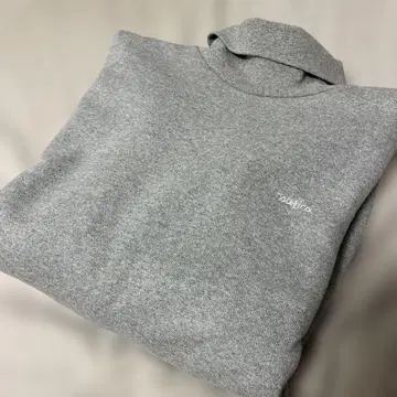 nautica 그레이 하이넥 맨투맨 (속기모)