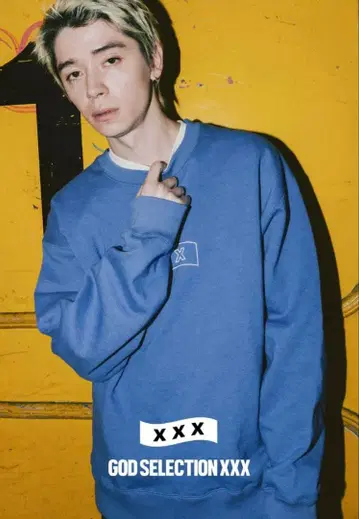 새상품 갓 셀렉션 CREW NECK SWEAT SHIRT M 사이즈