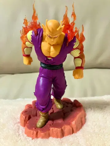 드래곤볼 오렌지 피콜로 피규어