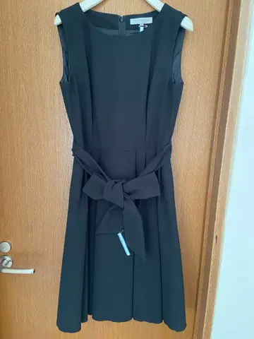 M 프리미어 원피스 슬리브리스 여성용 블랙