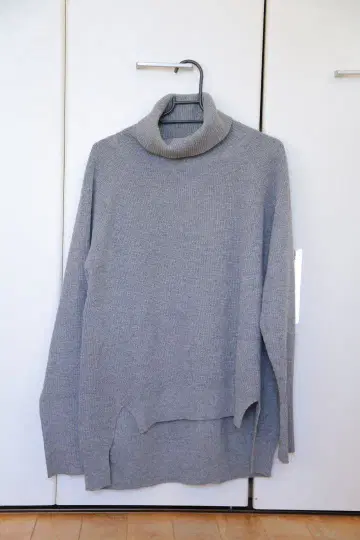 itang! 그레이 터틀넥 스웨터 긴팔