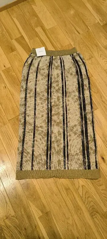 OSMOSIS 오즈모시스 타이다이 패턴 자카드 니트 스커트