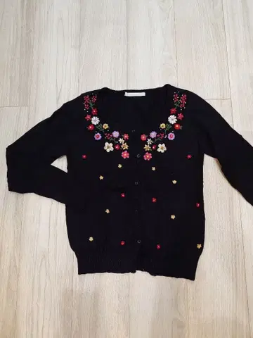 올리브 데 올리브 꽃무늬 자수 가디건