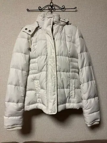 [ Abercrombie & Fitch ] 화이트 다운 자켓