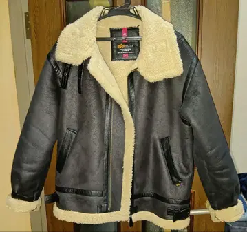 알파 B-3 페이크 무스탕 플라이트 자켓