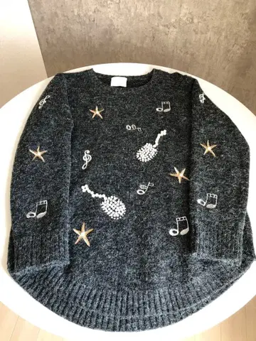 cawali 음악 모티브 긴팔 니트