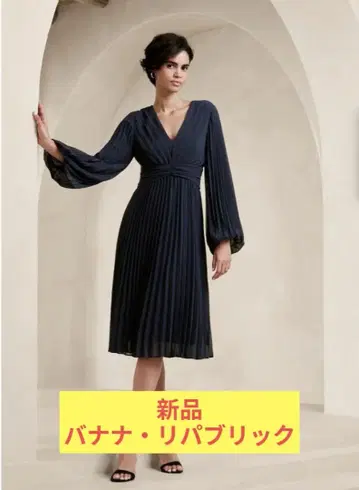 [ 새상품 ] 바나나 리퍼블릭 네이비 쉬폰 플리츠 원피스 사이즈 2