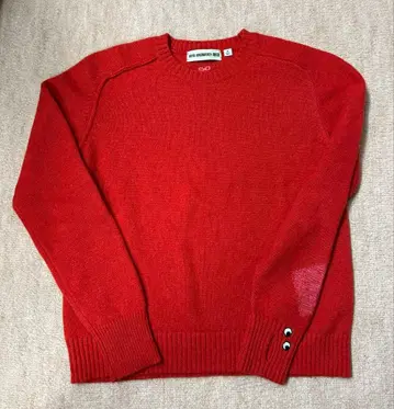 UNIQLO 안야 힌드마치 캐시미어 크루넥 스웨터 빨간색 M