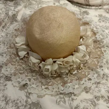 꽃 장식 밀짚모자 앤티크풍