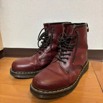 버건디 가죽 하이컷 부츠