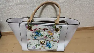SV 플라워 프린트 핸드백