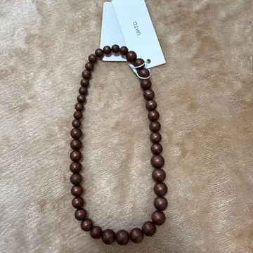 UN3.D 브라운 목걸이