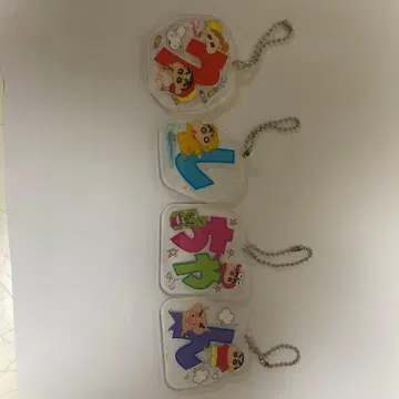 짱구는 못말려 아크릴 키링 4개 세트