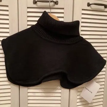 택 포함 새상품 HeRIN.CYE 니트 컬러