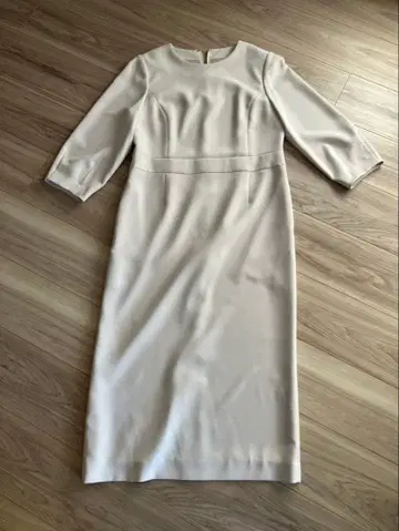 INEED 화이트 원피스 사이즈 9