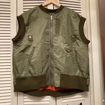 정가 19000엔 정도 미카레미카레 밀리터리 베스트