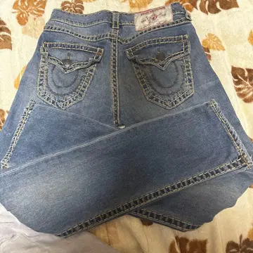 트루릴리젼 데님