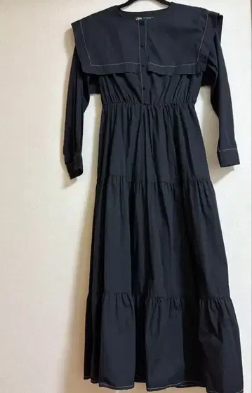 ZARA 블랙 티어드 드레스