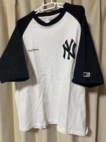 뉴욕 양키스 T셔츠