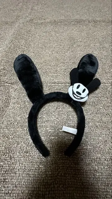 [ 공식 ] 디즈니 오즈왈드 머리띠 블랙 파크 한정판