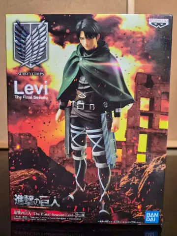 진격의 거인 리바이 피규어