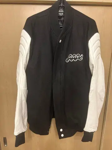 AKTR 바시티 자켓 화이트 블랙 XL