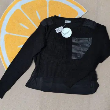 새상품 라슈드 스콧 클럽 계열 사이드 지퍼 니트 상의