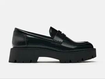 ZARA 통굽 로퍼 블랙 39