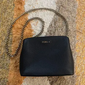 FURLA 가죽 숄더백 주름 가죽 체인백 블랙