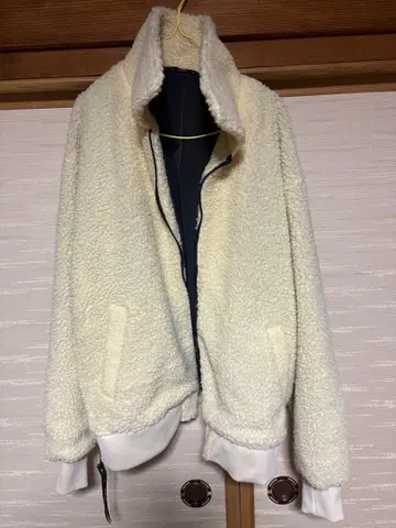 act'm 보아 자켓 화이트