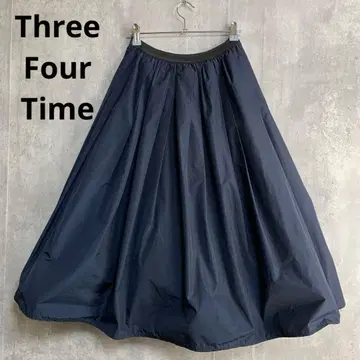 Three Four Time 벌룬 스커트 체크 네이비 컬러 하늘하늘