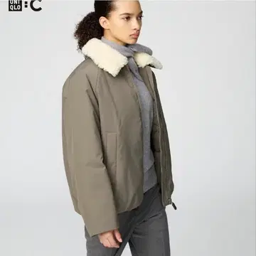 UNIQLO 유니클로 퍼프테크 자켓 카키 S