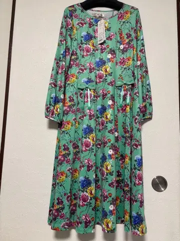 Super Beauty 꽃무늬 그린 컬러 원피스 40